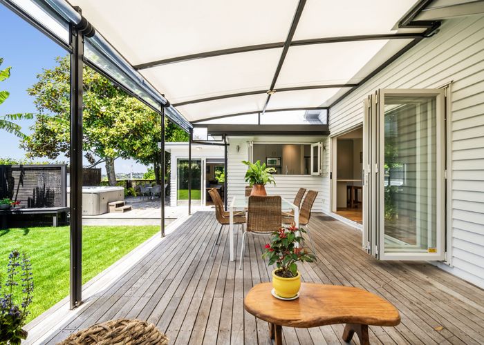 at 8A Minto Road, Remuera, Auckland