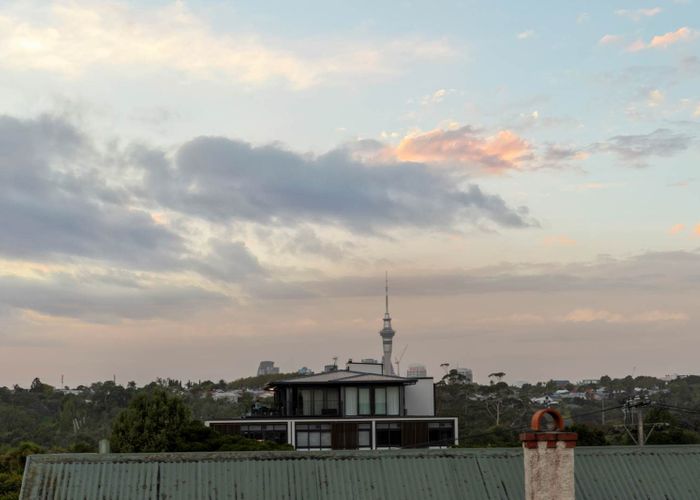  at 9C Huia Road, Point Chevalier, Auckland City, Auckland