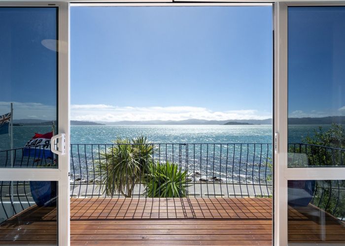  at 709 Marine Drive, Eastbourne, Lower Hutt, Wellington