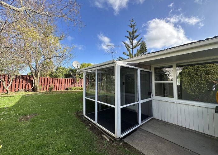  at 2/375 Pakuranga Road, Pakuranga Heights, Auckland