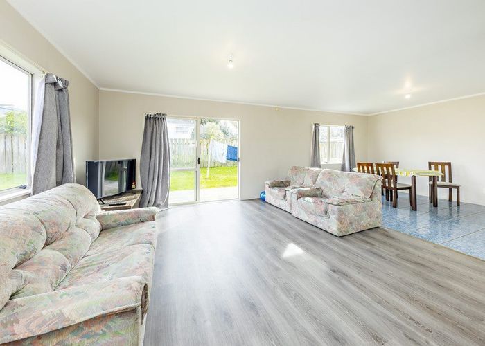  at 9A Trimdon Street, Randwick Park, Manukau City, Auckland