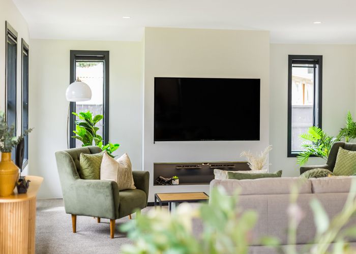  at 62 Karamu Crescent, Wainuiomata, Lower Hutt