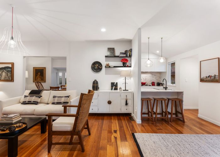  at 9 Minto Road, Remuera, Auckland