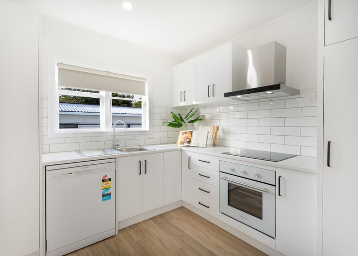  at 1/954 High Street, Avalon, Lower Hutt