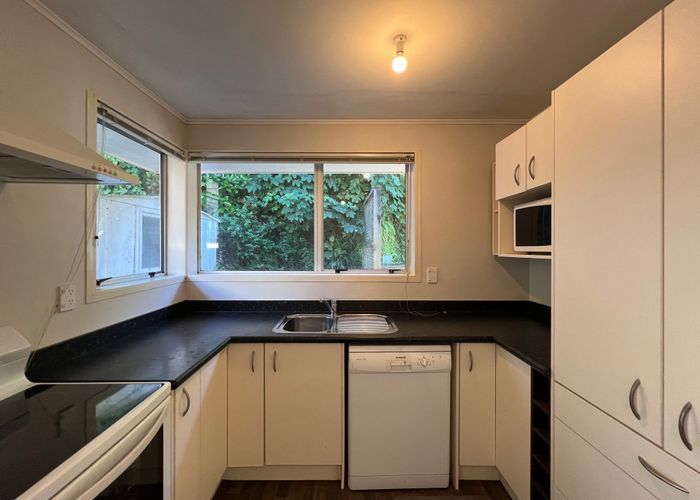  at 9 Magnolia Grove, Maungaraki, Lower Hutt
