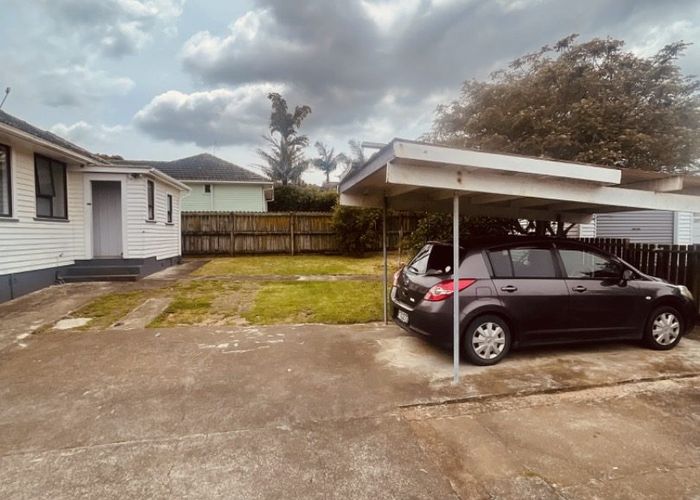  at 1/56 Hayr Road, Three Kings, Auckland City, Auckland
