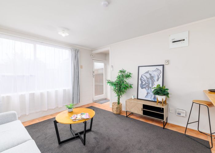  at 1-8/21 Olliviers Road, Phillipstown, Christchurch City, Canterbury