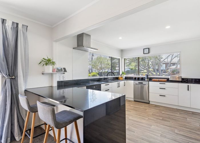  at 162 Carnoustie Drive, Wattle Downs, Manukau City, Auckland
