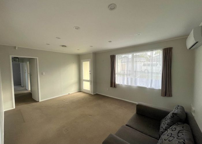  at 17 Glucina Place, Glen Eden, Waitakere City, Auckland