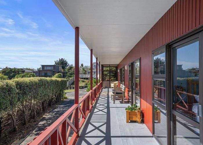  at 15 Frimley Terrace, Waikanae Beach, Kapiti Coast, Wellington