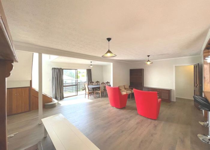  at 122 Triangle Road, Massey, Auckland