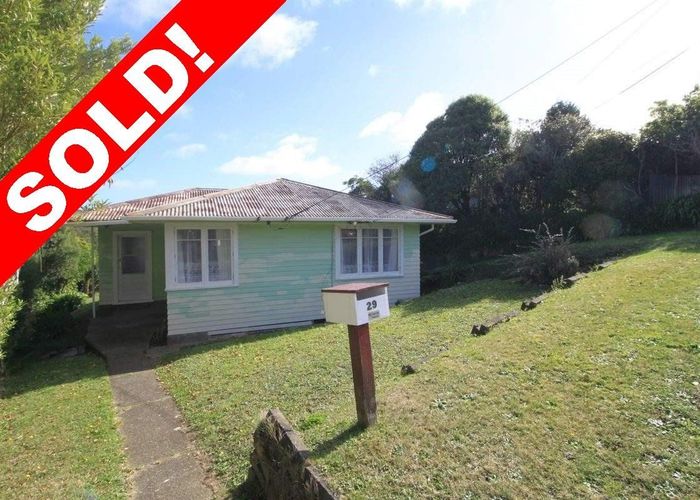  at 29 Lynda Avenue, Paparangi, Wellington