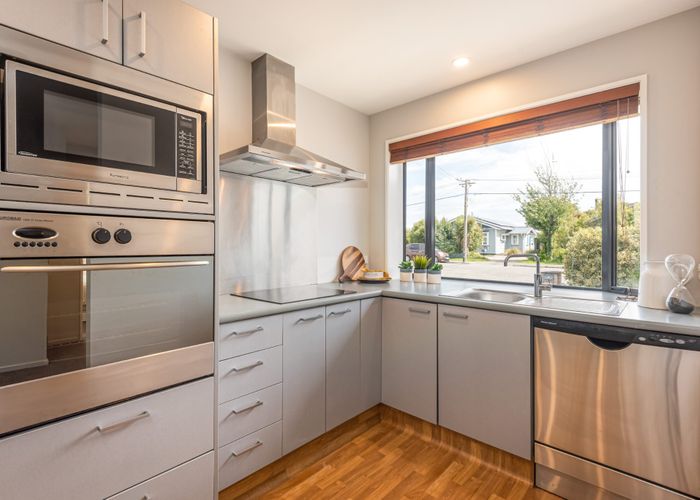  at 24 Wychbury Street, Spreydon, Christchurch City, Canterbury