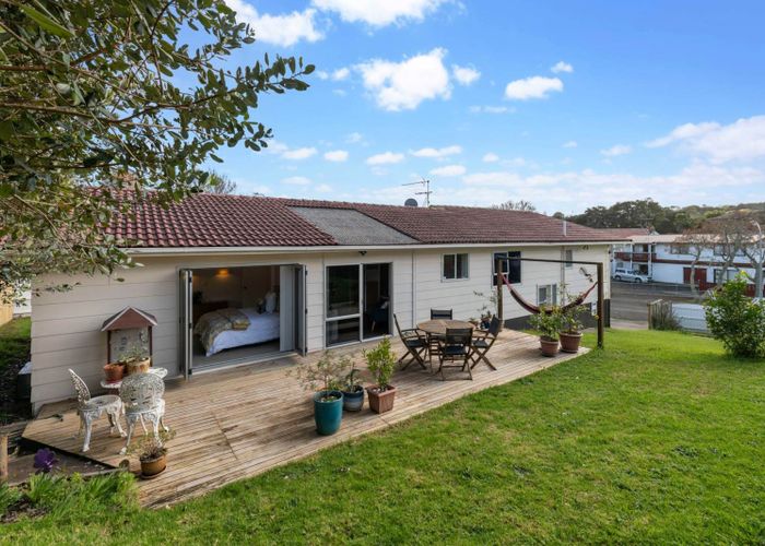  at 36 Everglade Drive, Goodwood Heights, Auckland