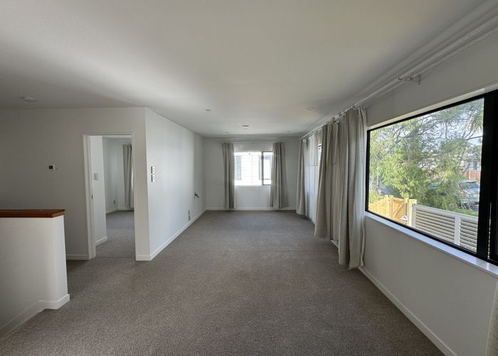  at 70 Glendale road, Glen Eden, Waitakere City, Auckland