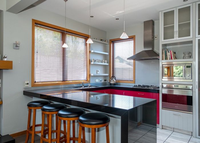  at 147 Downs Road, Geraldine Downs