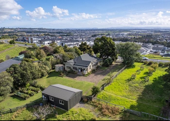  at 523 Ormiston Road, Flat Bush, Manukau City, Auckland