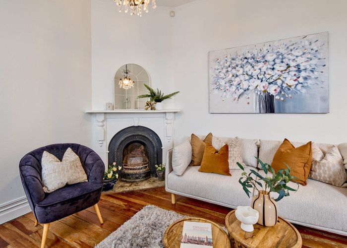  at 11 Wright Street, Mount Cook, Wellington