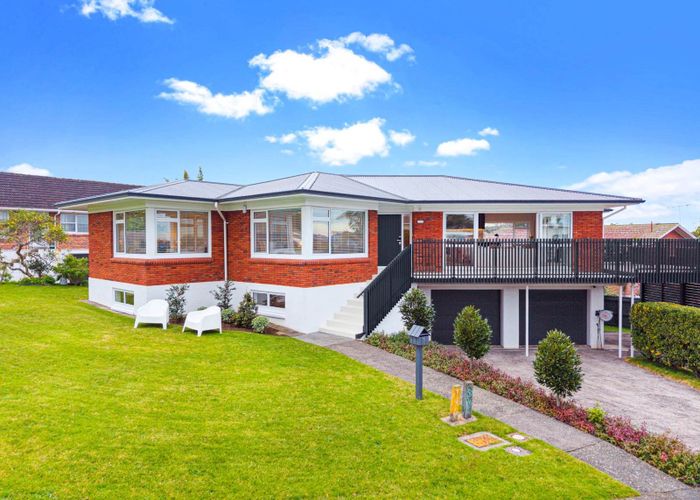 at 10 Fowler Street, Northcote, North Shore City, Auckland