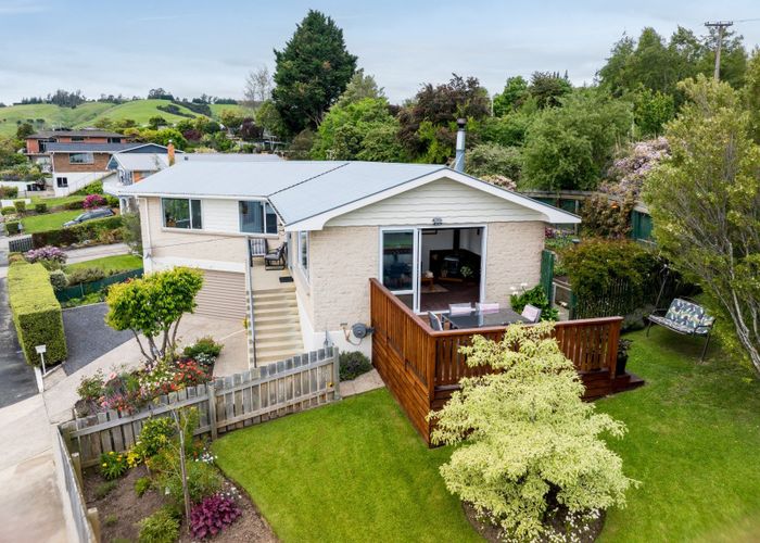  at 14 Tweed Street, Kinmont Park, Mosgiel
