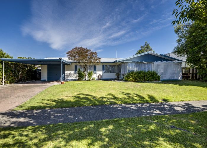  at 13 Clement Place, Greenmeadows, Napier