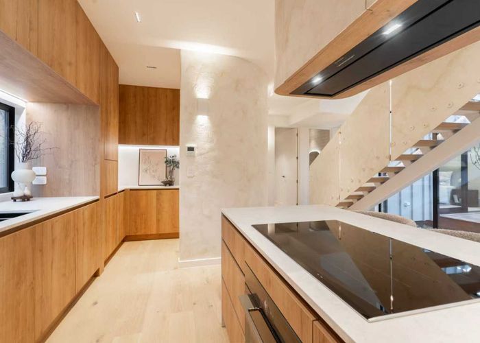  at 8 Girvan Street, Fendalton, Christchurch City, Canterbury