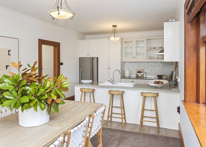  at 7 Malcolm Avenue, Cashmere, Christchurch City, Canterbury