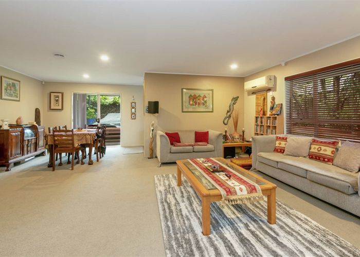  at 24 Frank Bunce Grove, Flat Bush, Auckland