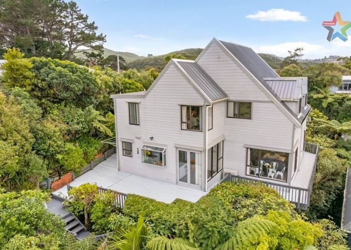  at 75 Park Road, Belmont, Lower Hutt