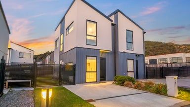  at 5 Gloaming Lane, Wallaceville, Upper Hutt