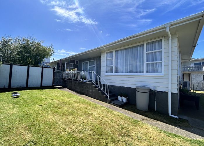  at 10A Anthony Grove, Paraparaumu Beach, Kapiti Coast, Wellington