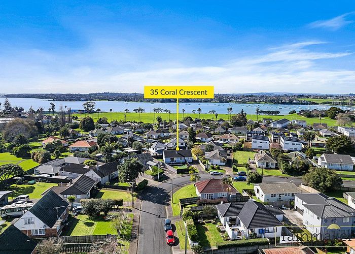  at 35 Coral Crescent, Panmure, Auckland