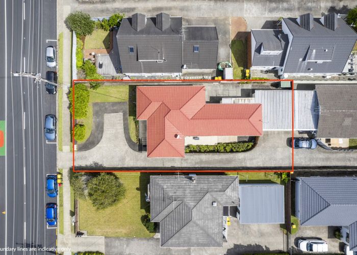  at 1/137 Shakespeare Road, Milford, Auckland