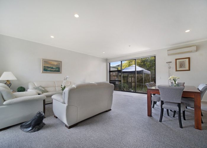  at 76 Bluegrey Avenue, Stonefields, Auckland City, Auckland
