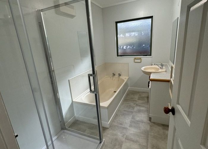  at 9/19 Gardner Avenue, New Lynn, Waitakere City, Auckland