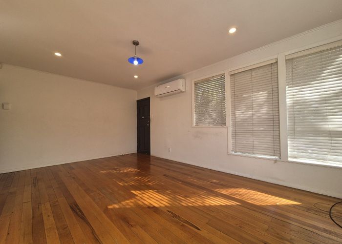  at 194 Pilkington Road, Point England, Auckland City, Auckland