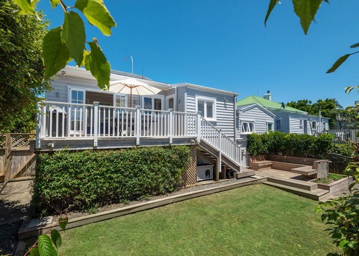  at 117 Mokoia Road, Birkenhead, Auckland
