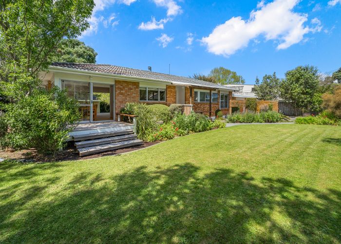  at 52 Mckenzie Avenue, Arkles Bay, Whangaparaoa