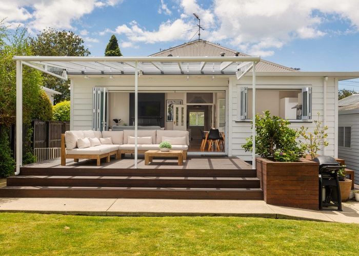  at 26 Wairere Avenue, Mount Albert, Auckland