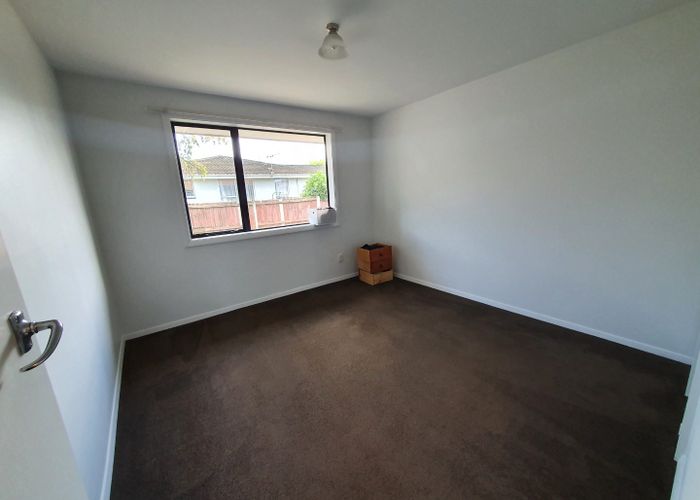  at 2/15 Elizabeth Street, Riccarton, Christchurch