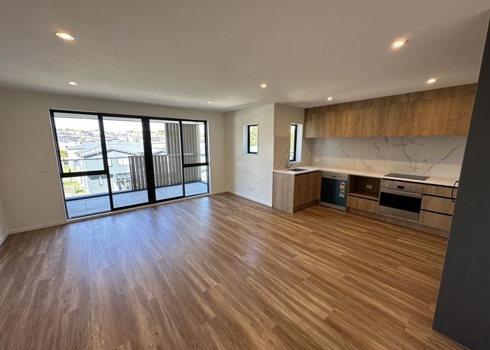  at 201/5 Dishys Road, Flat Bush, Manukau City, Auckland