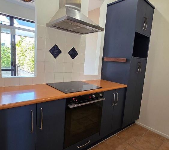  at 11/2 Armoy Drive, East Tamaki, Manukau City, Auckland
