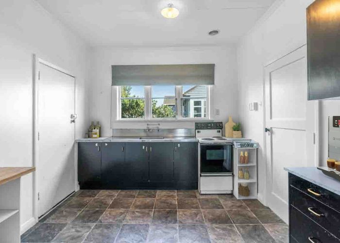  at 14 Doyle Street, Blaketown, Greymouth