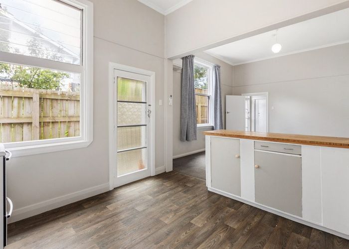  at 35 Colombo Street, Newtown, Wellington, Wellington