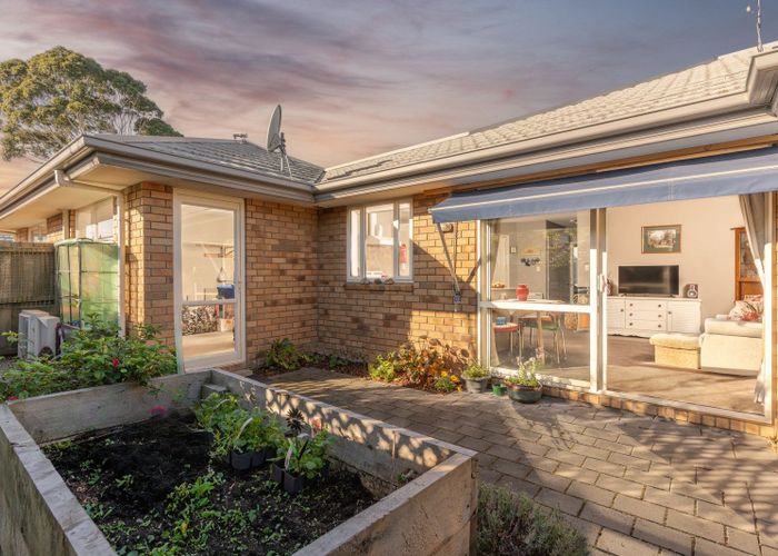  at 9/446 Ferry Road, Woolston, Christchurch City, Canterbury
