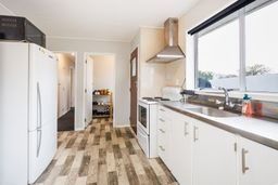  at 49 Kaimanawa Street, Kelvin Grove, Palmerston North, Manawatu / Whanganui