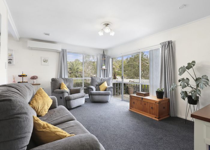  at 4 Hydra Place, Glen Eden, Auckland