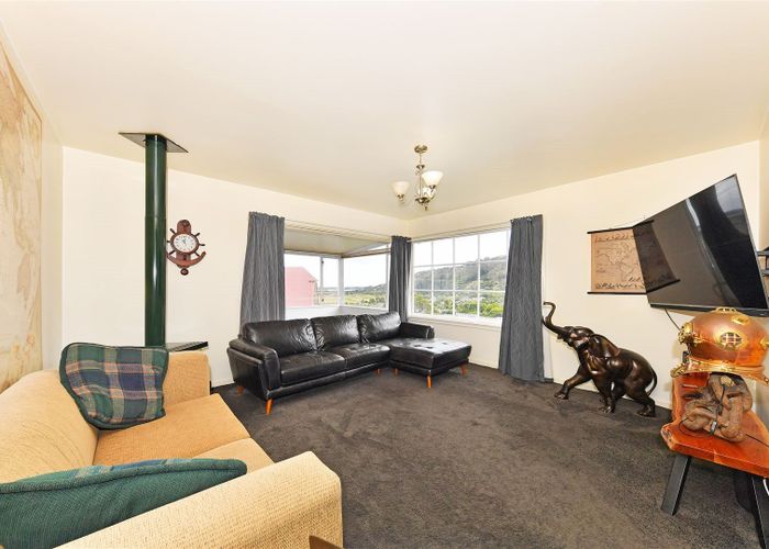  at 42 Flinders Road, Heathcote Valley, Christchurch