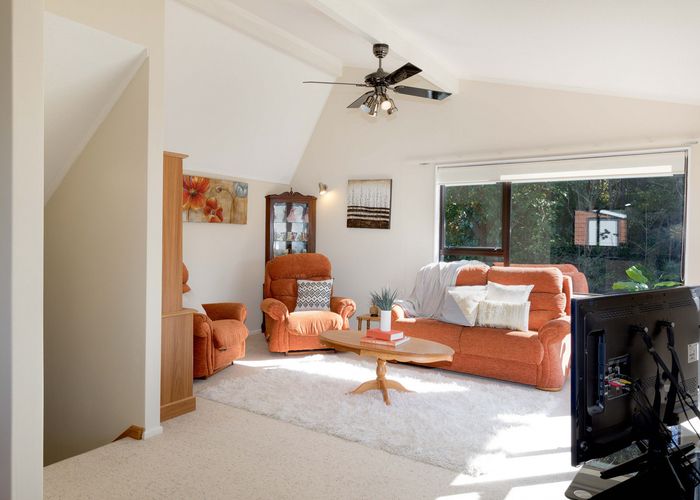  at 27A Shackle Lane, Whitby, Porirua