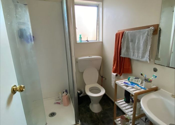  at 1/19 Queen Street, North Dunedin, Dunedin, Otago